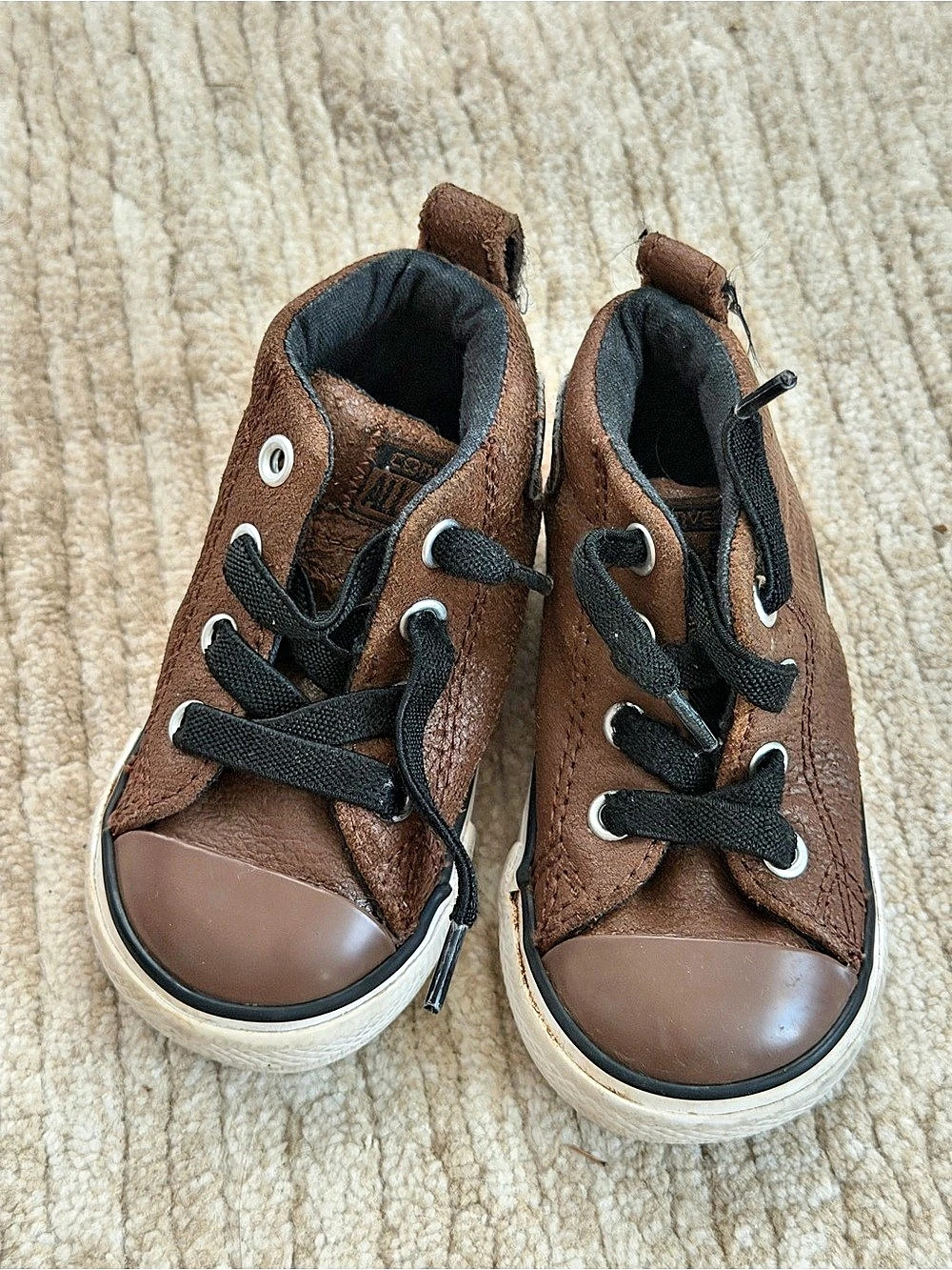 Converse Chuck Taylor All Star Leather High Top Sneakers in Brown Baby US 4